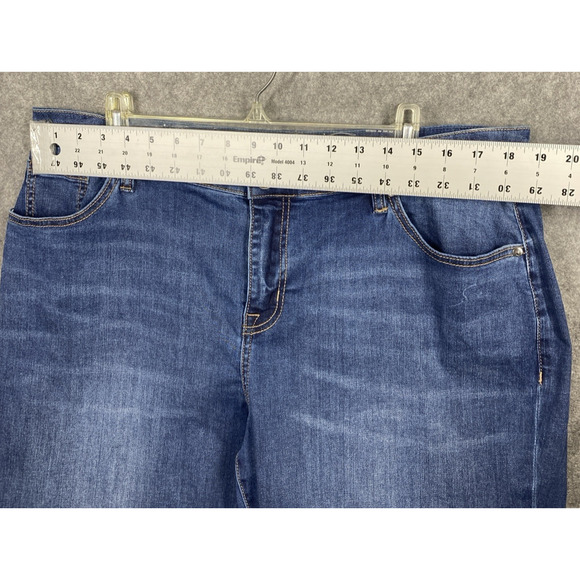 Lane Bryant Blue Ankle & Cropped Jeans - Picture 2 of 10